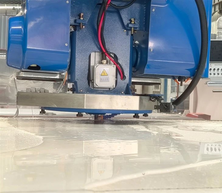 ماكينة CNC لقطع وتشكيل الحجر بخمسة محاور best